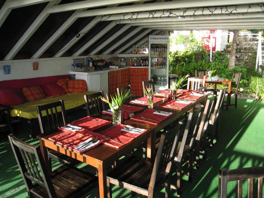 El Momo Cottages Windward Side Exteriör bild